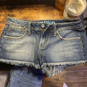 Brand: nollie. Size: 5